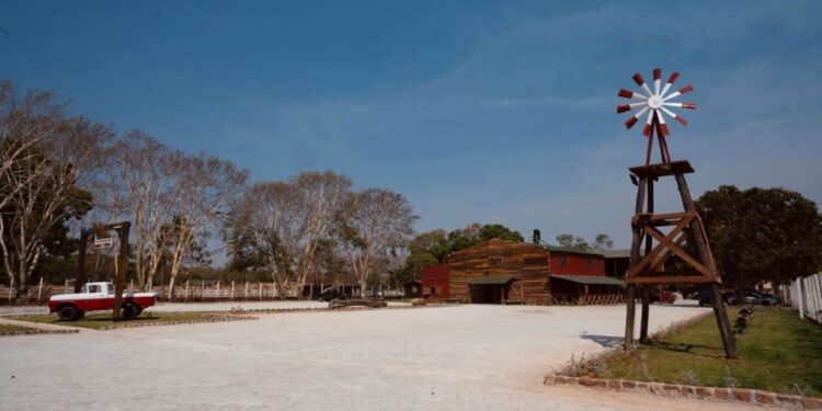 Você está visualizando atualmente Em Cuiabá, fábrica abandonada vira restaurante inspirado nos EUA