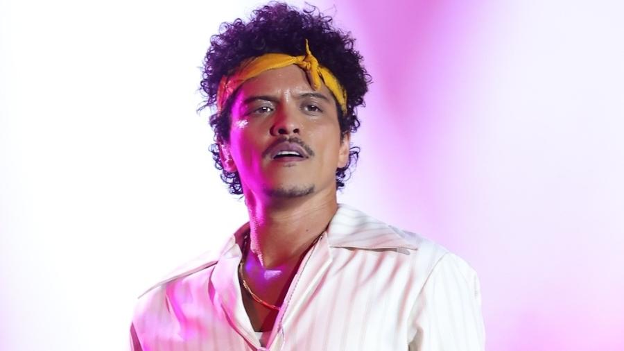 Você está visualizando atualmente Bruno Mars começa tour no Brasil; confira a programação!