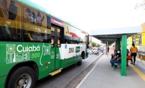 Leia mais sobre o artigo Passagem de ônibus custará R$ 1 neste domingo em Cuiabá