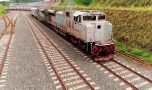 Leia mais sobre o artigo Governador vistoria obras da 1ª Ferrovia Estadual de MT em Rondonópolis