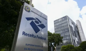 Leia mais sobre o artigo Arrecadação federal em outubro fecha com maior resultado em 30 anos