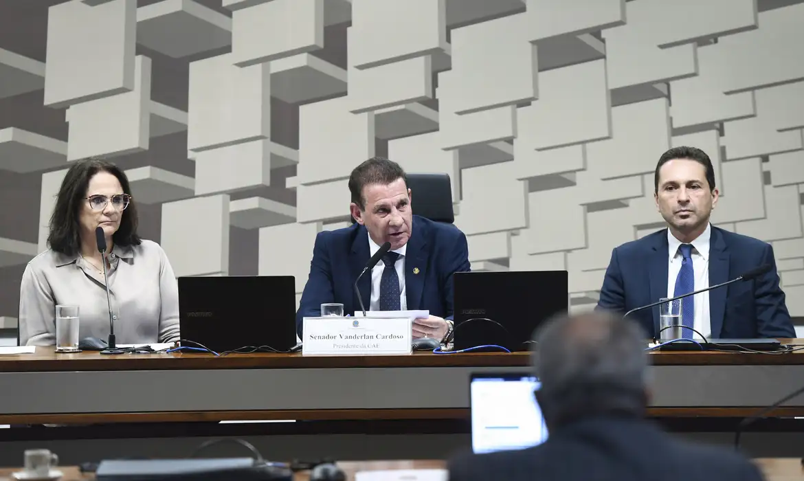 No momento, você está visualizando Comissão do Senado aprova novos diretores do Banco Central