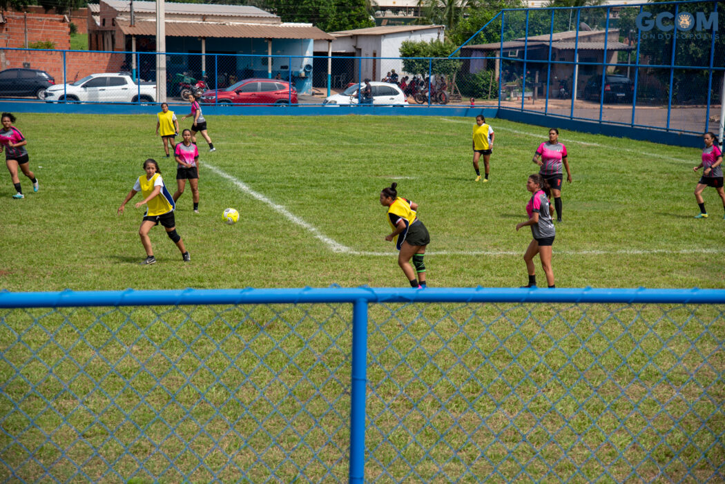 No momento, você está visualizando Prefeitura inaugura revitalização do miniestádio da Vila Mamed