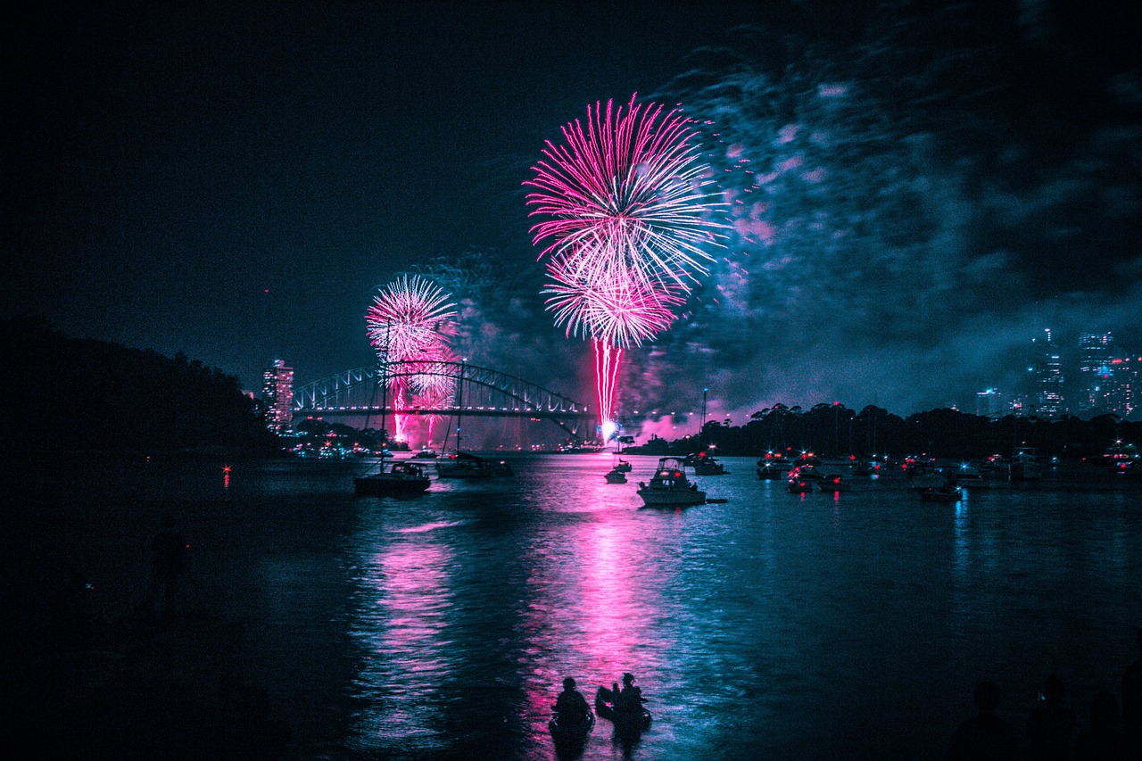 No momento, você está visualizando Veja programação do Réveillon na Baixada Cuiabana e mais festas