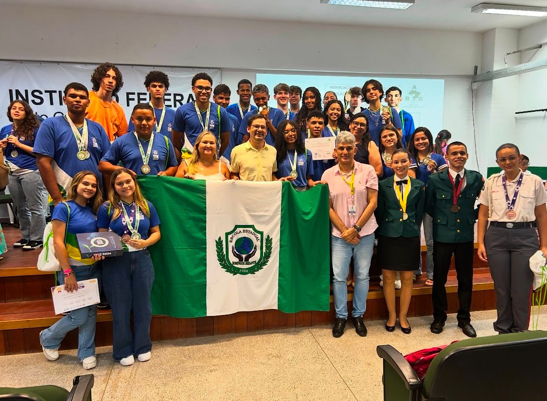 No momento, você está visualizando Rede de  ensino de MT recebe prêmio Olimpíada Nacional de Química