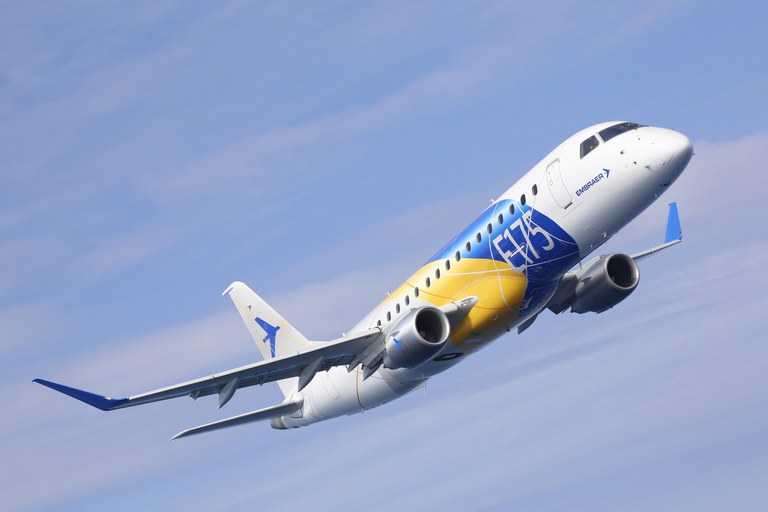 No momento, você está visualizando BNDES vai financiar a exportação de aviões da Embraer para os EUA