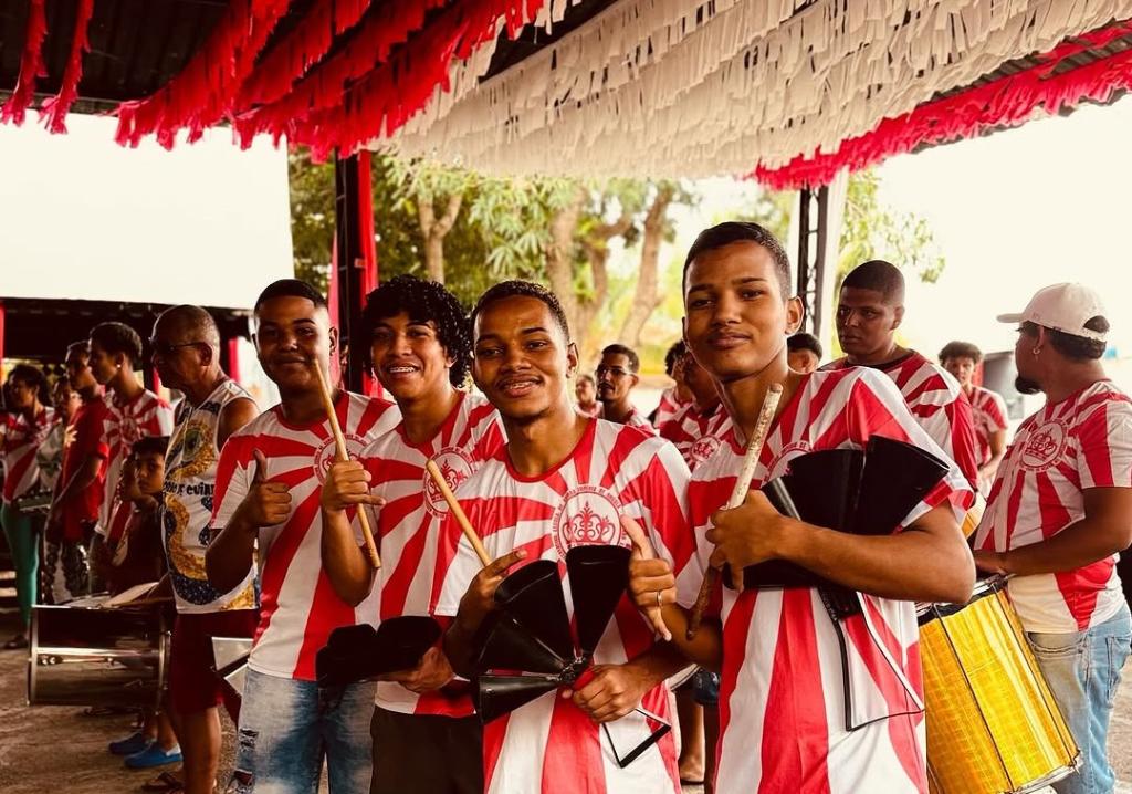 No momento, você está visualizando Blocos e escolas de samba realizam ensaios de Carnaval em Cuiabá