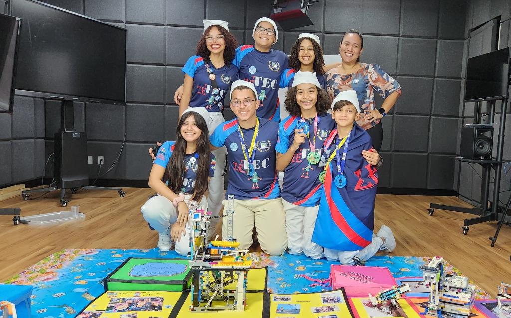 No momento, você está visualizando Alunos de Escola Estadual de Várzea Grande representam MT em campeonato nacional de robótica