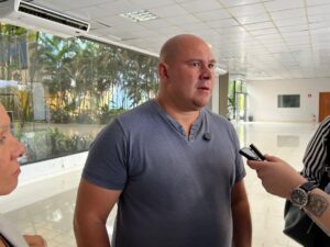 Leia mais sobre o artigo Abílio propõe desativação do antigo pronto-socorro e ampliação do HMC