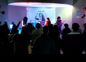 Leia mais sobre o artigo Bazar Rock Cuiabá promove evento com 3 dias de música e cultura alternativa