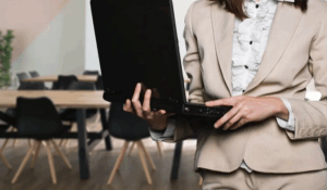 Leia mais sobre o artigo INGLÊS: mais que uma habilidade, ponte para o futuro profissional