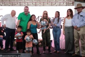 Leia mais sobre o artigo Max Russi participa de mutirão e reforça compromisso com social