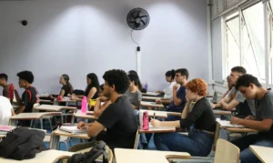 Leia mais sobre o artigo MEC abre inscrições para apoio e financiamento de cursinhos populares