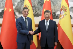 Leia mais sobre o artigo Xi Jinping pede união com UE contra bullying dos EUA