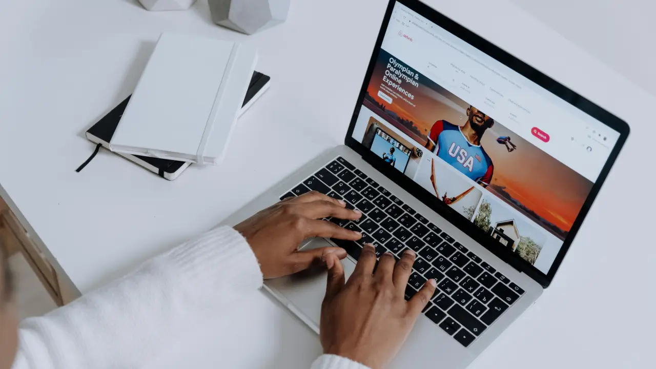 No momento, você está visualizando Airbnb passa a oferecer serviços de hotelaria na plataforma
