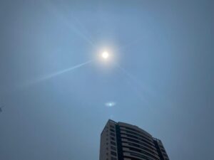 Leia mais sobre o artigo Feriado das Mães será de sol forte com chance de chuva isolada em MT