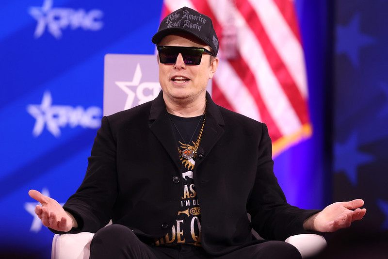 No momento, você está visualizando Musk anuncia saída do governo Trump