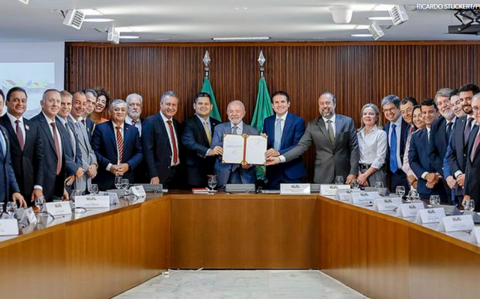 No momento, você está visualizando Nova Tarifa Social de Energia Elétrica vai beneficiar mais de 60 milhões de brasileiros