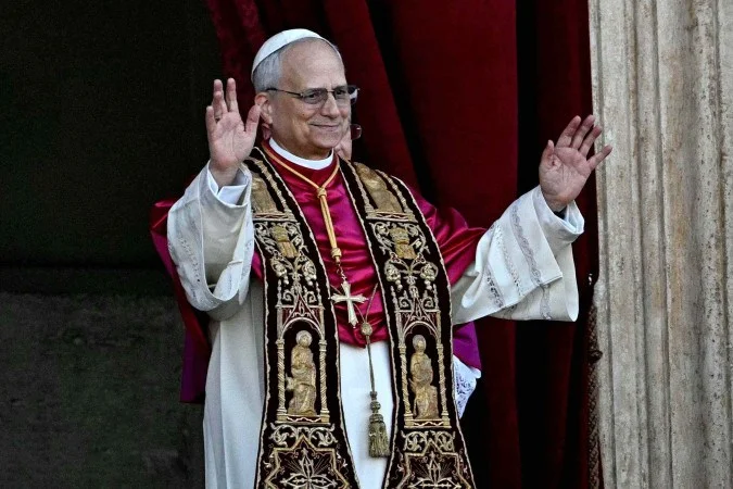 No momento, você está visualizando O que significa a escolha do nome Leão XIV pelo novo papa?