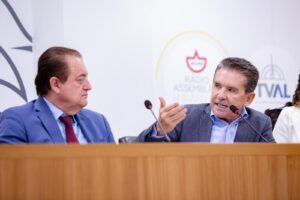 Leia mais sobre o artigo ALMT cria frente pela instalação da Unemat em Rondonópolis