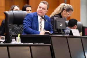 Leia mais sobre o artigo Max diz que ALMT vai cobrar solução para o Portão do Inferno