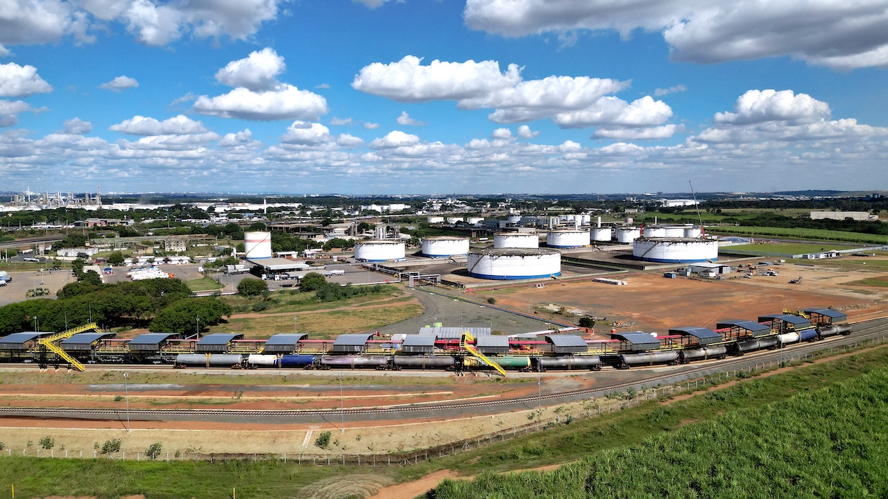 No momento, você está visualizando Ultracargo inaugura desvio ferroviário entre Paulínia e Rondonópolis
