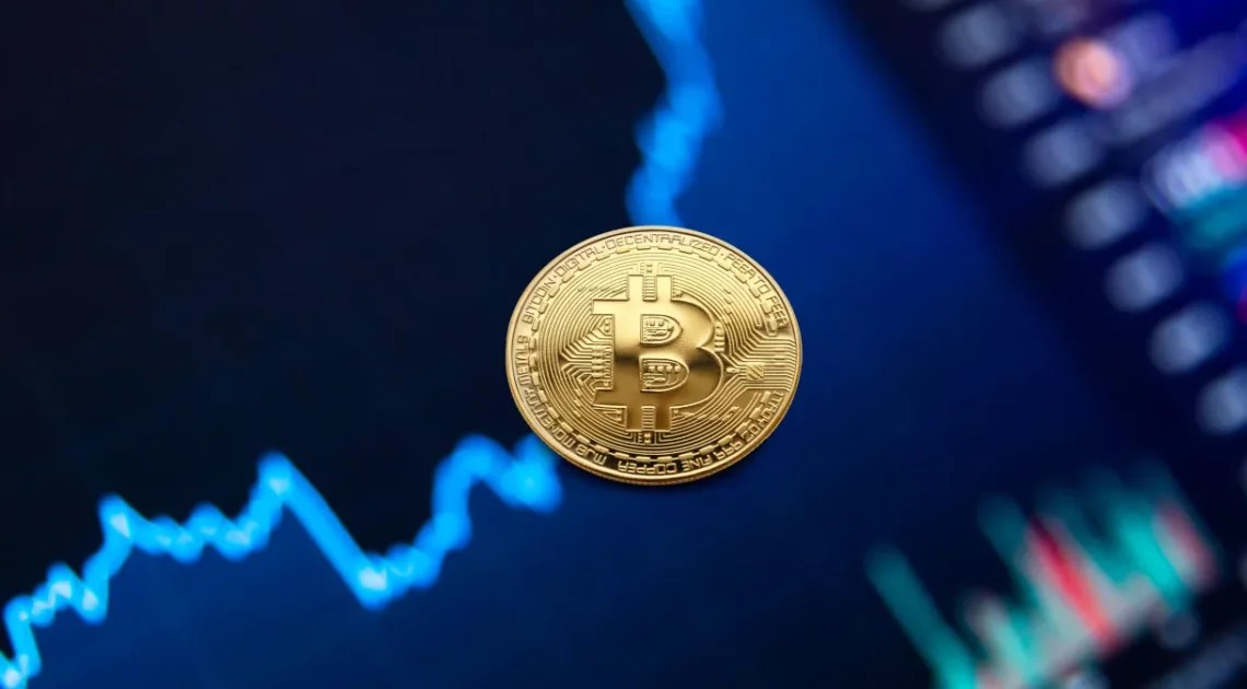 No momento, você está visualizando Bitcoin dispara e atinge maior valor da história; saiba motivo