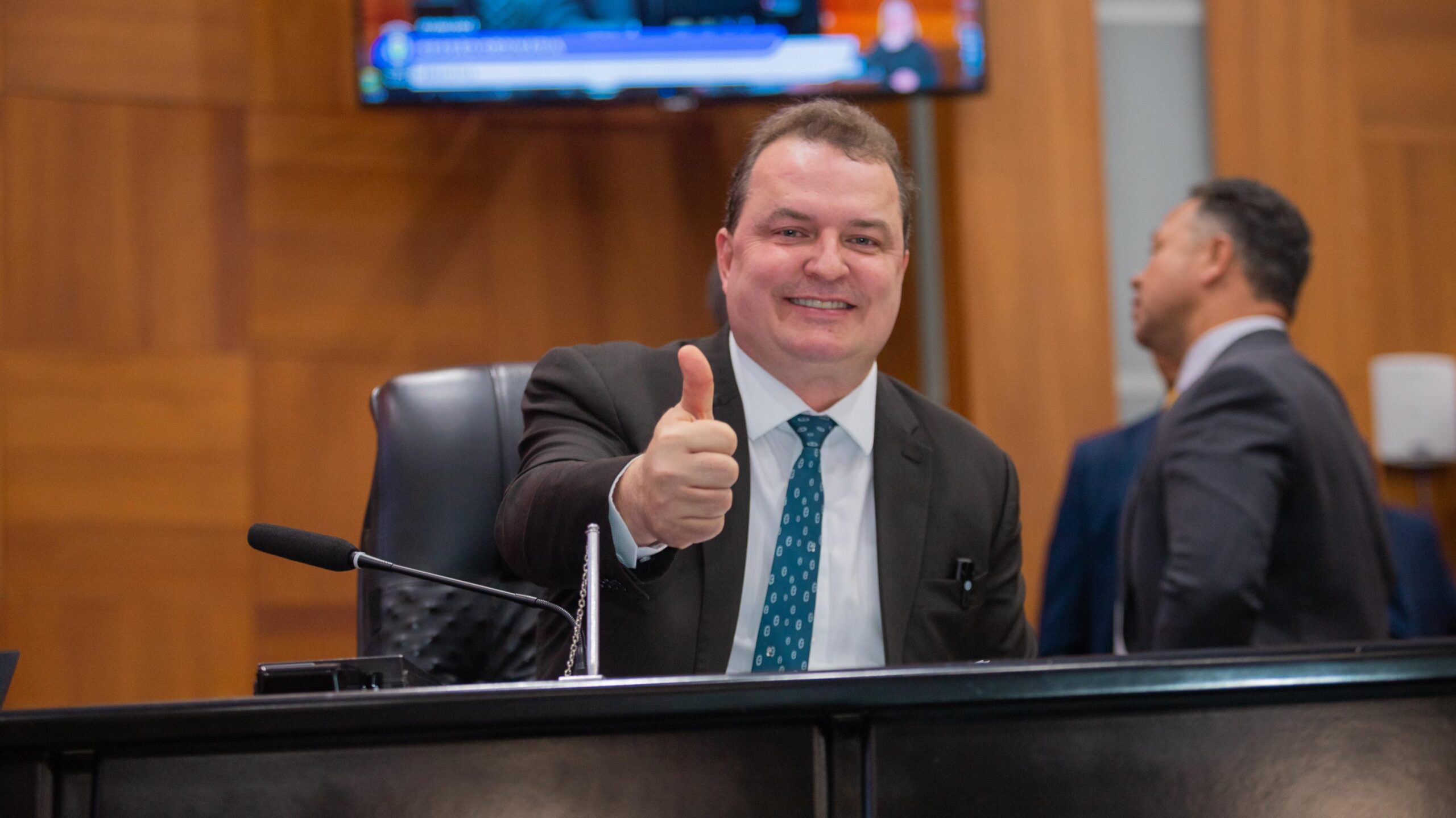 No momento, você está visualizando Deputado Max Russi lidera em Araguaiana; confira!