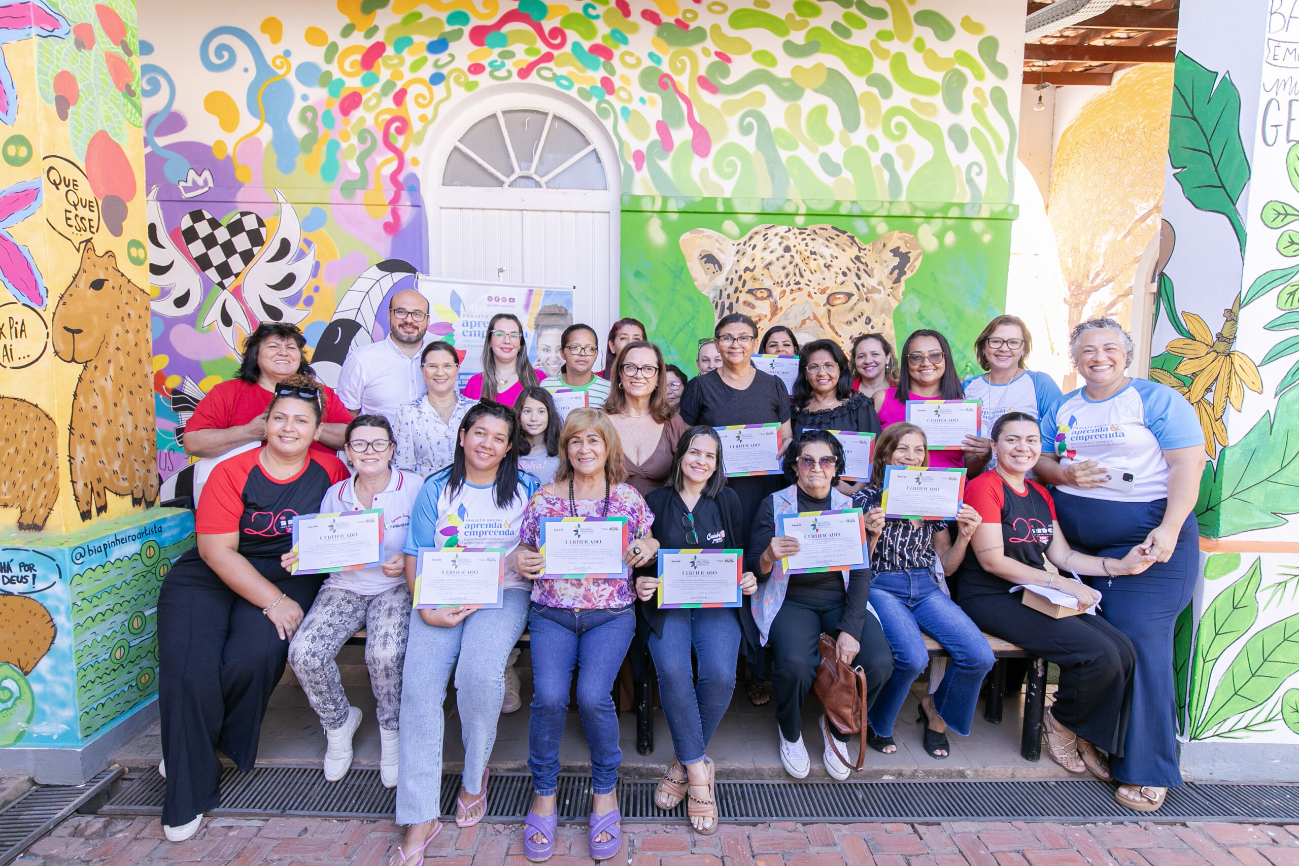 No momento, você está visualizando Prefeitura de Cuiabá certifica 60 mulheres do Mercado do Porto e Shopping Orla