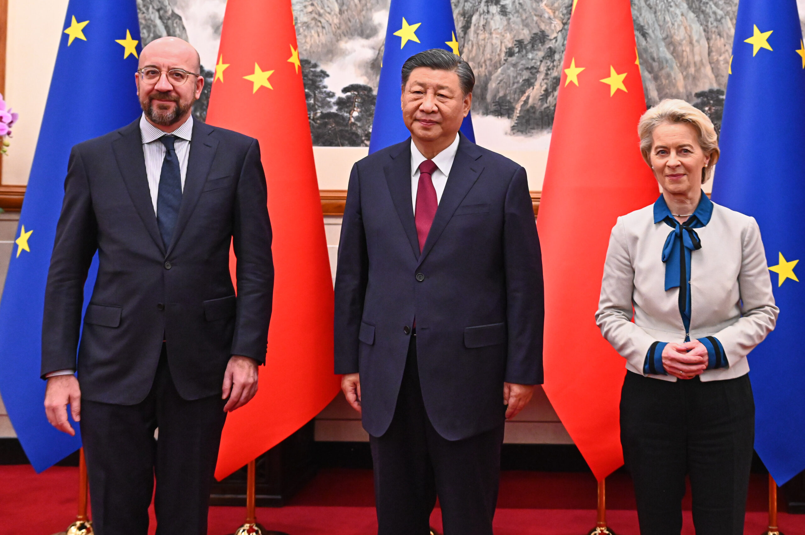 No momento, você está visualizando UE se reunirá com a China nesta semana em meio a disputas comerciais