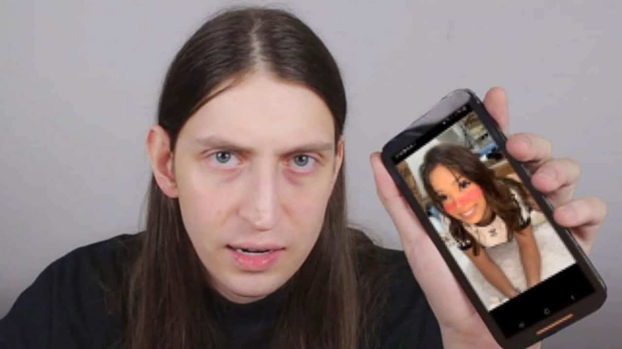 No momento, você está visualizando EFEITO FELCA: denúncias de pedofilia na internet disparam