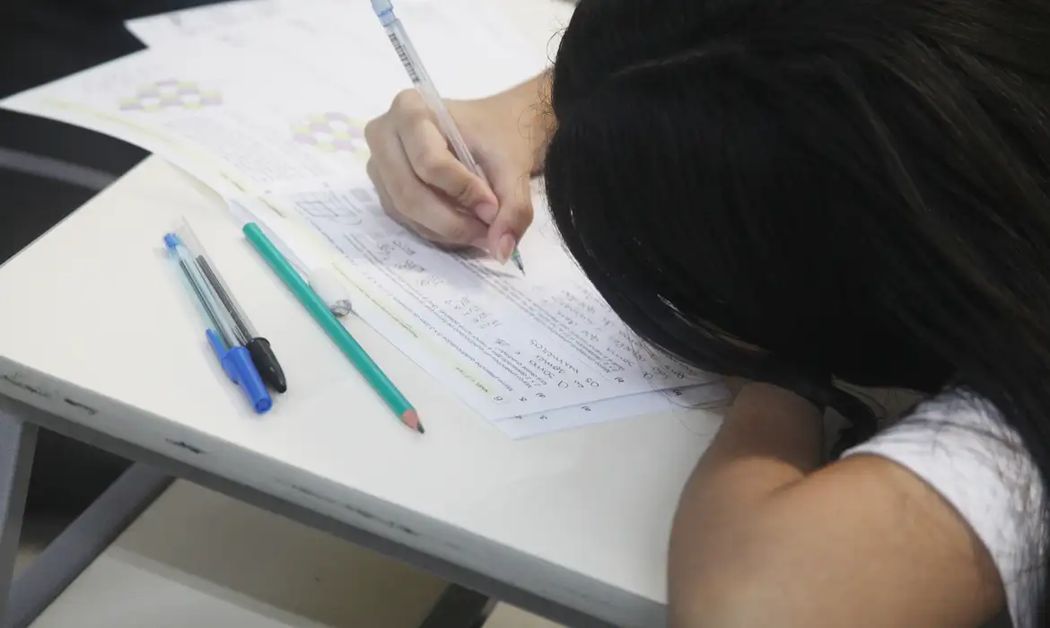 No momento, você está visualizando Fuvest abre inscrições para o vestibular, saiba mais!