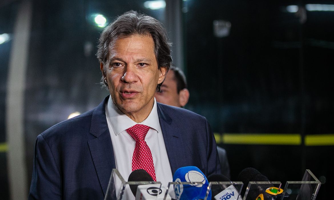 No momento, você está visualizando Haddad afirma que há espaço para parceria com os Estados Unidos
