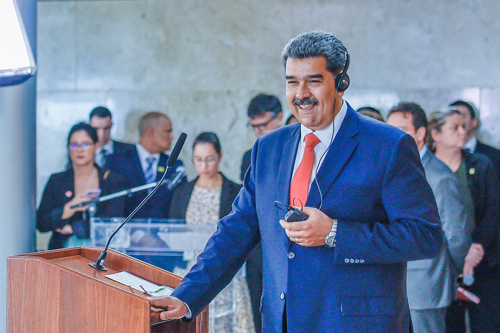 No momento, você está visualizando Maduro mobiliza 4,5 milhões de milicianos em toda a Venezuela