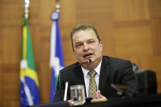No momento, você está visualizando Max Russi ainda será governador de Mato Grosso, diz deputado