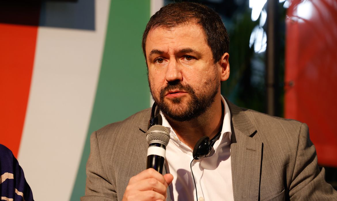 No momento, você está visualizando País já tem meios para fiscalizar ambiente digital, garante secretário