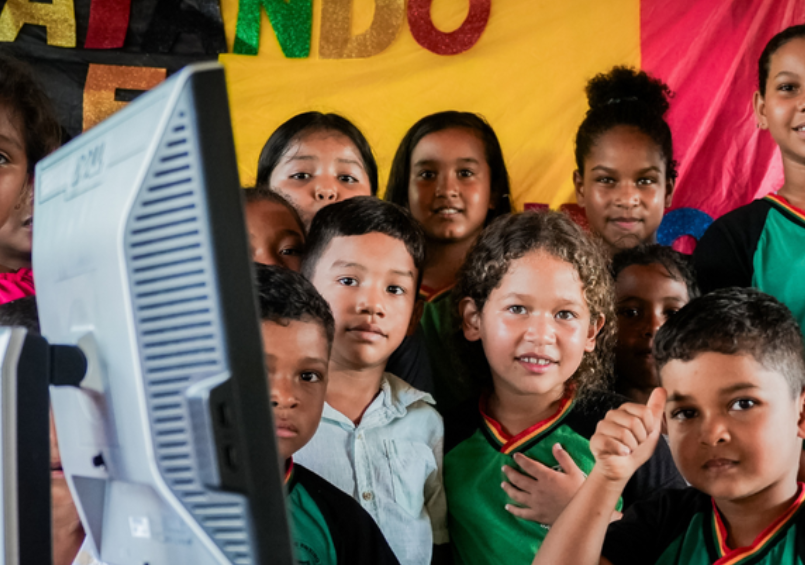 No momento, você está visualizando Programa do Ministério das Comunicações chega a 60% das escolas conectadas à internet