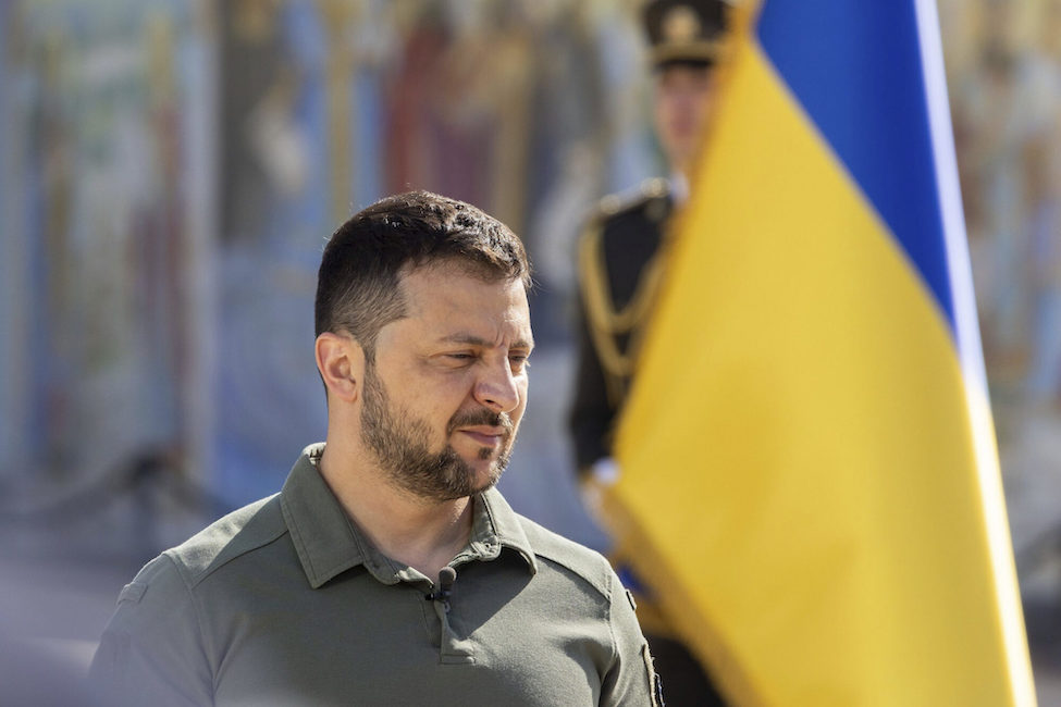 No momento, você está visualizando Zelensky diz que está pronto para “fazer concessões” em negociações