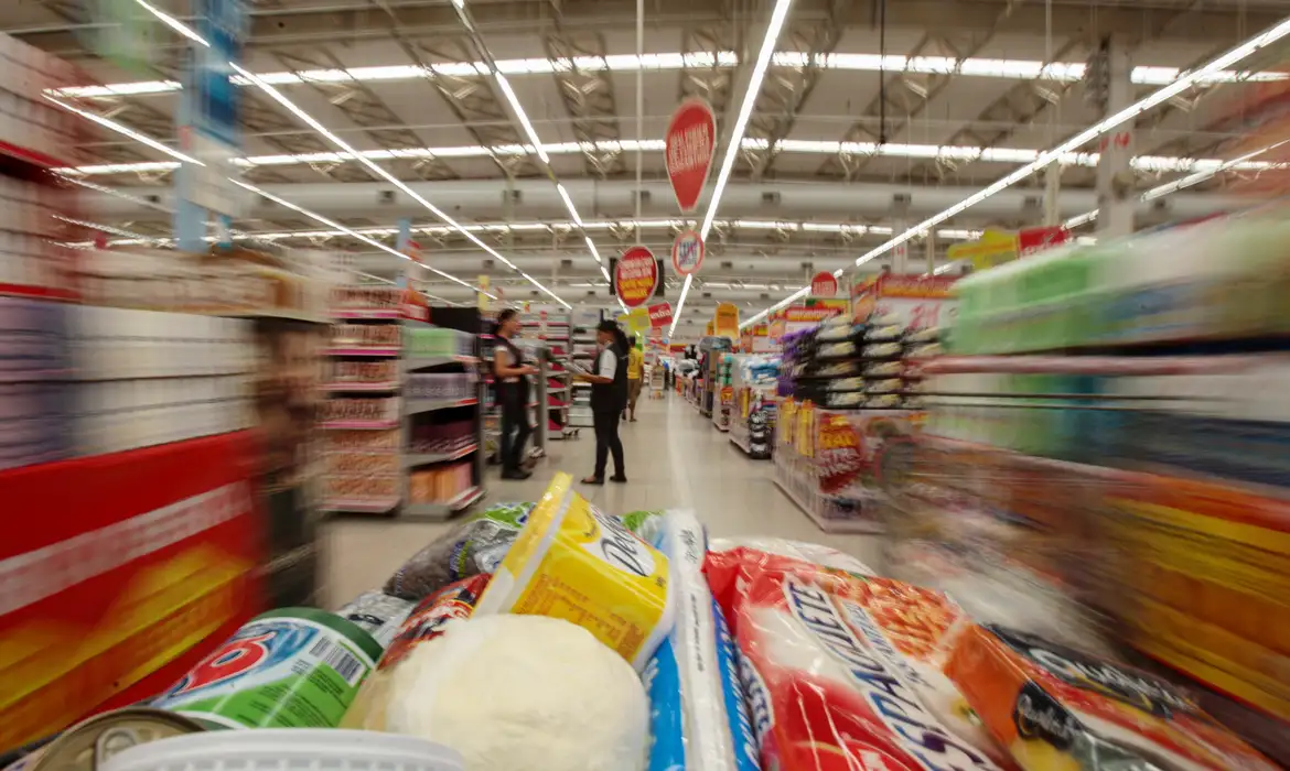 No momento, você está visualizando Consumo das famílias foi motor da economia no 2º trimestre