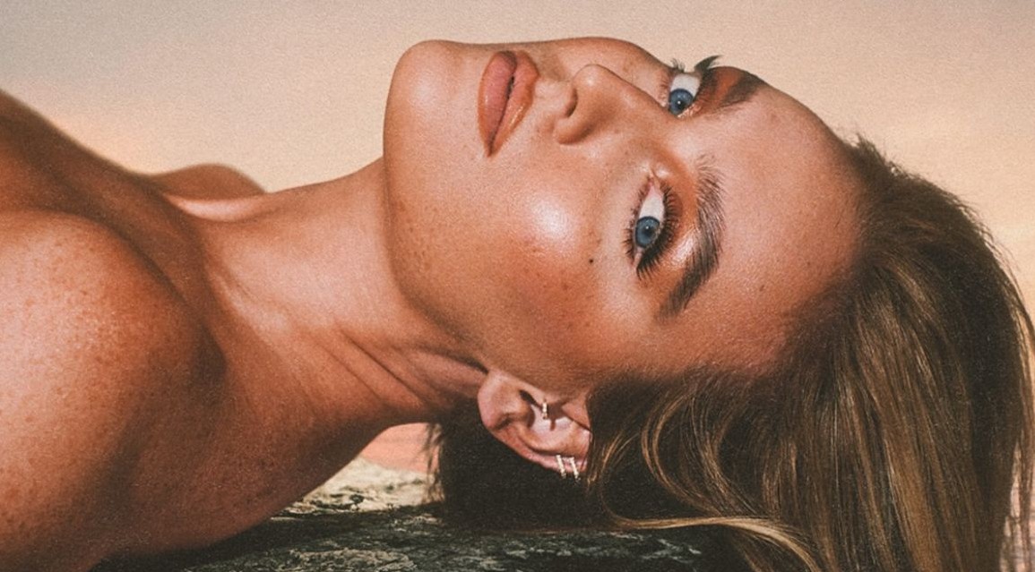 No momento, você está visualizando Perrie Edwards, do Little Mix, lança 1º álbum solo; veja o que esperar