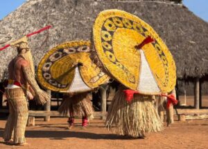 Leia mais sobre o artigo Casa Cuiabana recebe exposição de máscaras sagradas confeccionados pelo povo Mehinaku, do Alto Xingu
