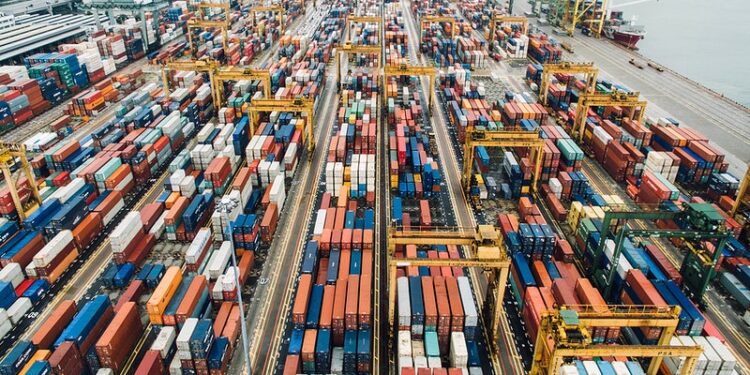 No momento, você está visualizando Investimentos chineses no Brasil crescem 113% em 2024 e chegam a US$ 4,8 bi