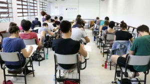 Leia mais sobre o artigo Simulado gratuito para a Fuvest está com inscrições abertas, saiba mais!
