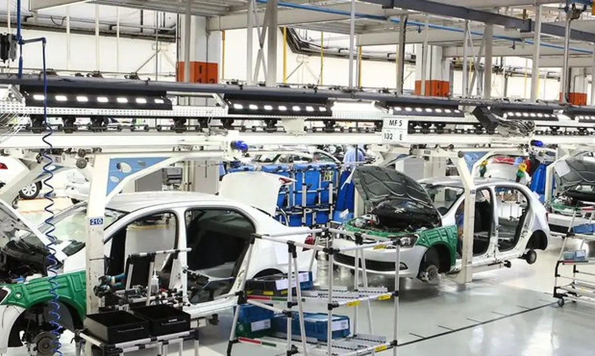 No momento, você está visualizando Atividade econômica brasileira cresce 0,4% em agosto