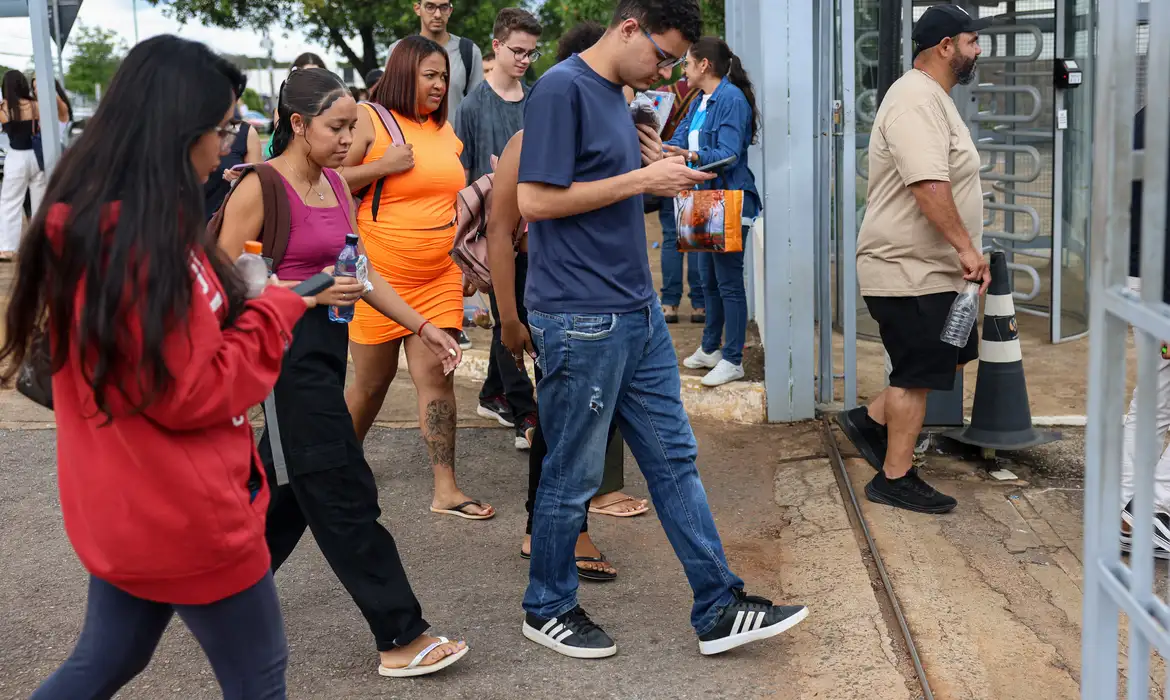 No momento, você está visualizando Falta um mês para o primeiro dia de provas do Enem 2025