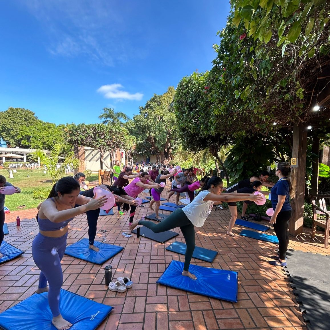 No momento, você está visualizando Sesc Arsenal promove aula de Pilates ao ar livre neste sábado (18)