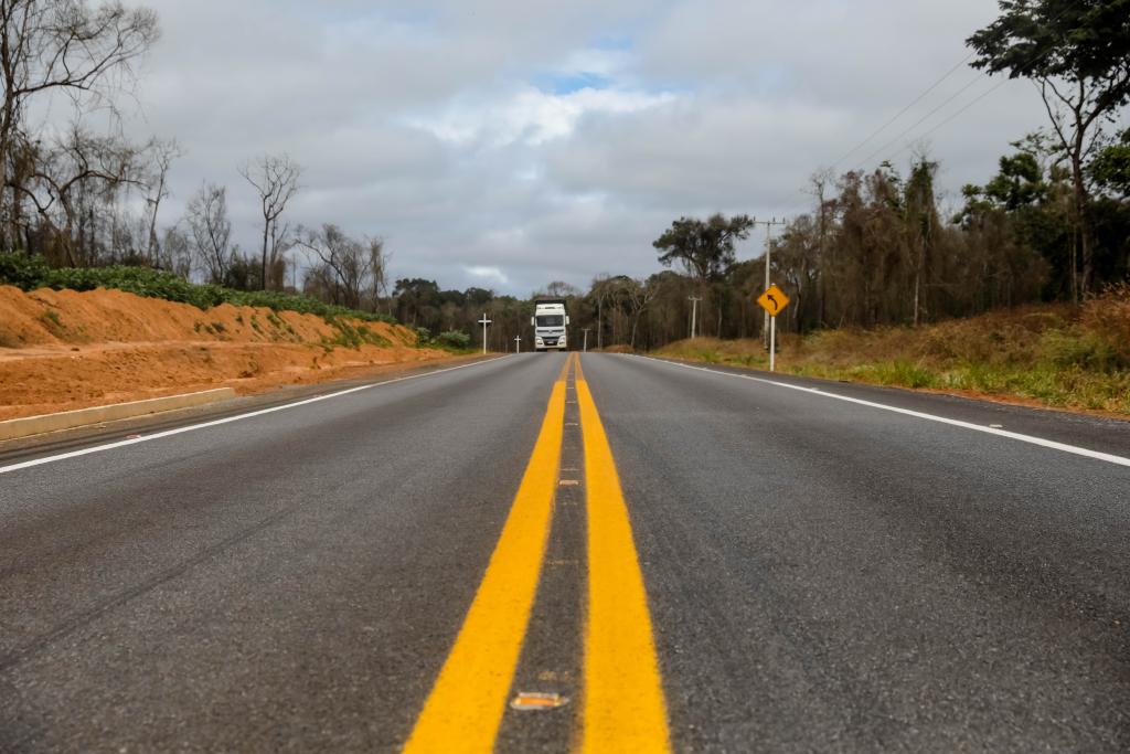 No momento, você está visualizando Sinfra vai recuperar 230 km de asfalto na MT-140