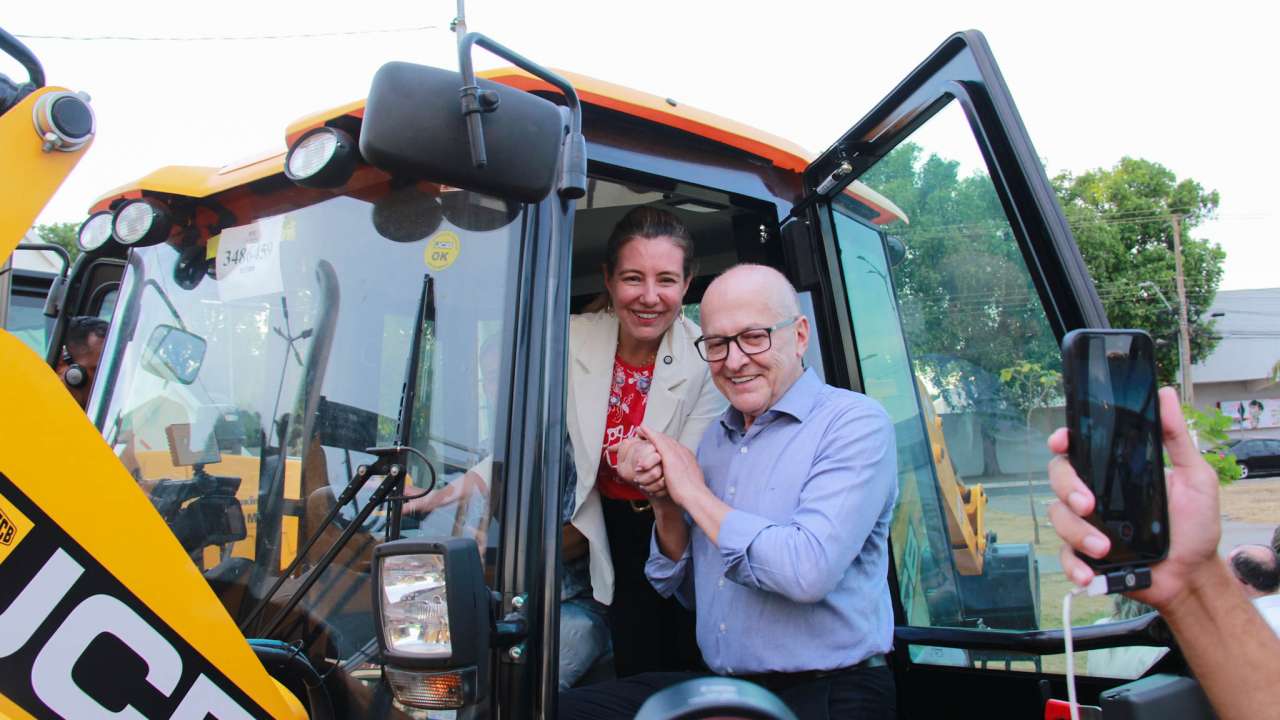 No momento, você está visualizando Várzea Grande recebe R$ 3 milhões em equipamentos para agricultura familiar