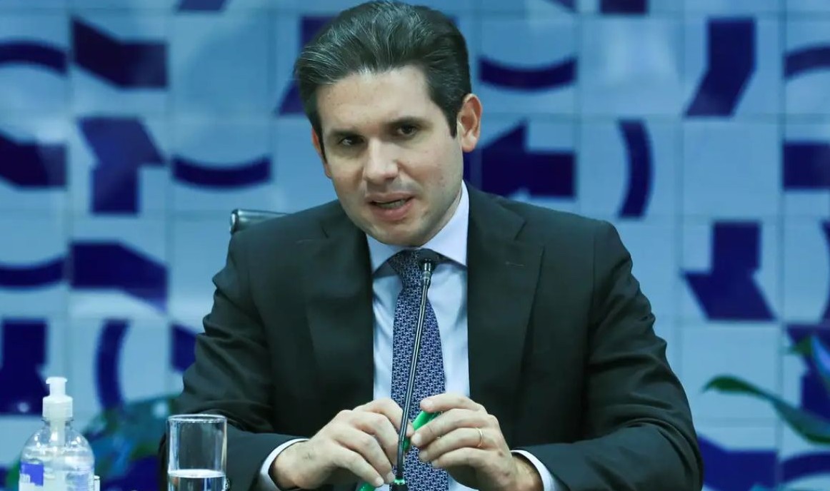 No momento, você está visualizando Motta mantém votação do PL Antifacção mesmo com críticas do governo