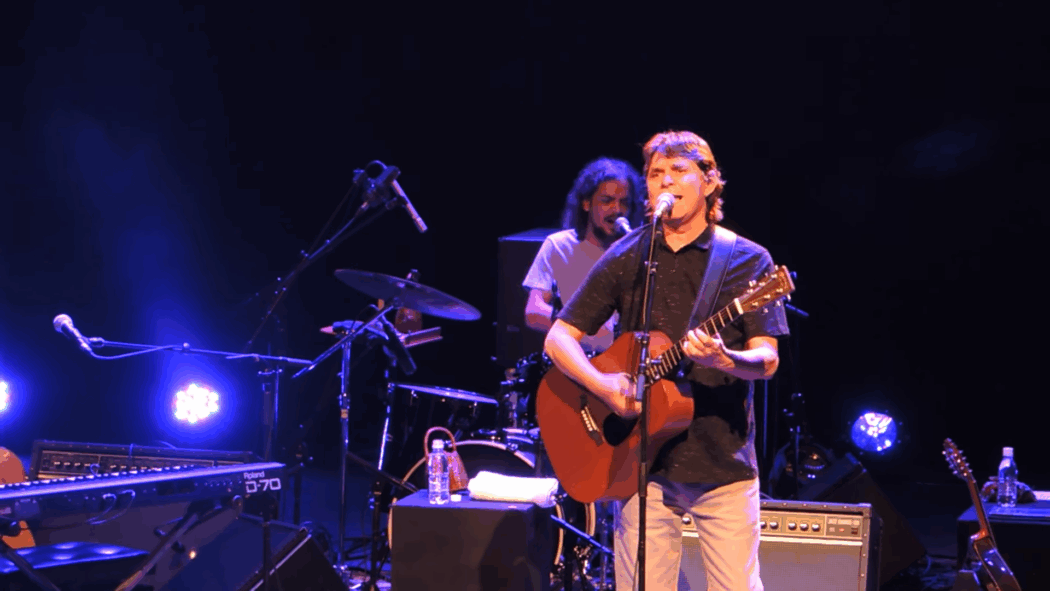 No momento, você está visualizando Lô Borges, cantor e compositor morre aos 73 anos